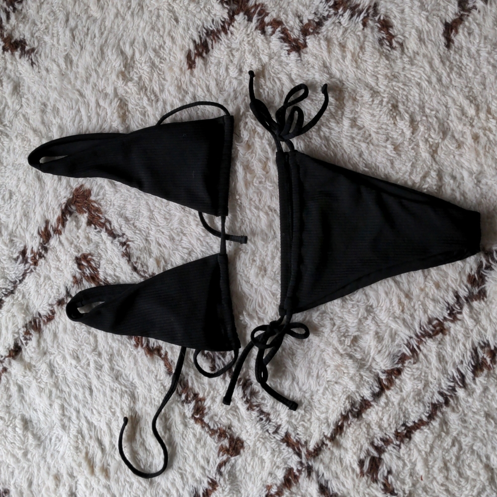 Quatre Black Bikini